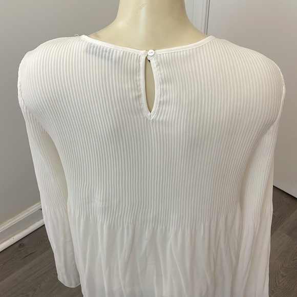 Stradivarius White Long Sleeve Layered Pleated Top - Picture 4 of 6